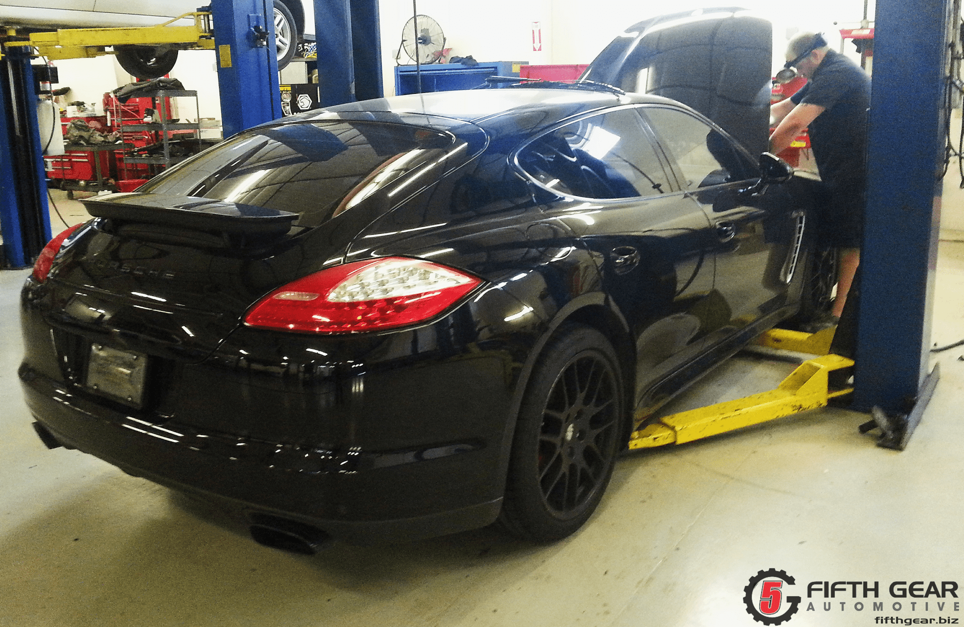 Porsche Panamera Fuel Pump Oil Leak